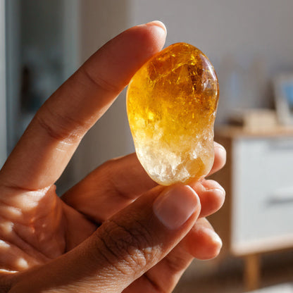 Citrino Rolado — Vitalidade, Prosperidade, Entusiasmo